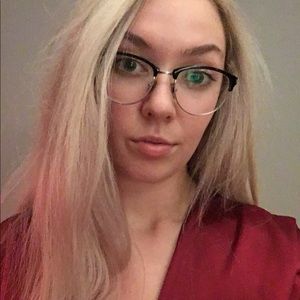 Meet your Posher, Maggie